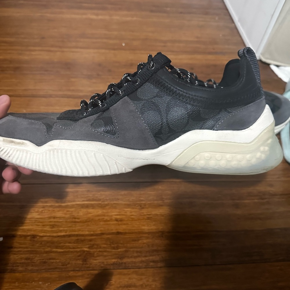 Coach shoes - Picture 4 of 8